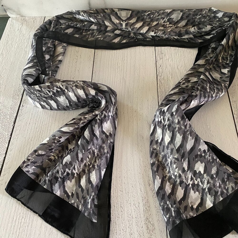 Lovely Silky Smooth Ladies' Scarf